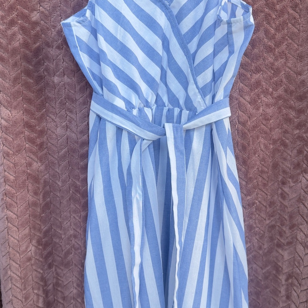 SHEIN Kids Blue and White Striped Casual Dress